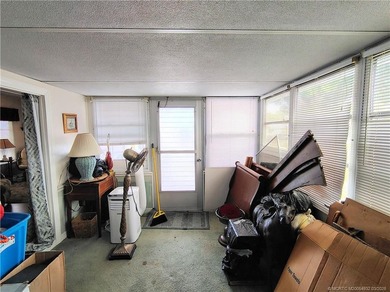 Great remodeled 2 bedroom 2 bath home. Pass thru from kitchen to - photo 34