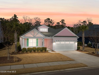 (private lake, pond, coastal) Home For Sale in Ocean Isle Beach North Carolina