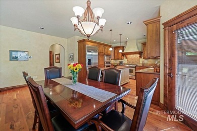 Stunning McCall Condo in Unbeatable Location -Nestled just 1/4 - photo 11