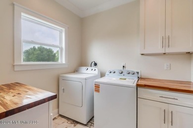 This beautifully maintained property is currently operating as a - photo 11