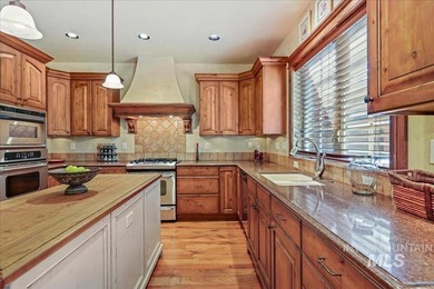 Stunning McCall Condo in Unbeatable Location -Nestled just 1/4 - photo 12