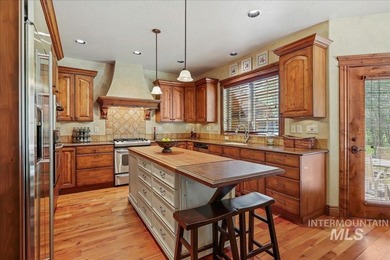 Stunning McCall Condo in Unbeatable Location -Nestled just 1/4 - photo 13