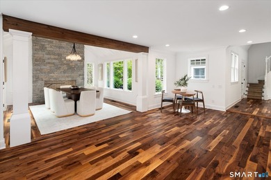 Beautifully updated 4/5 bedroom 4 1/2 bath residence offering a - photo 14