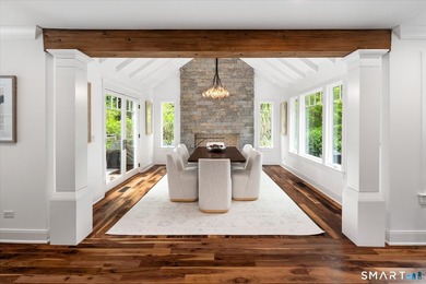 Beautifully updated 4/5 bedroom 4 1/2 bath residence offering a - photo 15