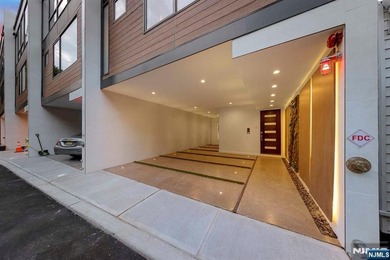 This truly unique, ultra high-end newer construction smart home - photo 19