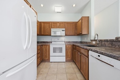Looking for a quiet community where neighbors are homeowners - photo 23