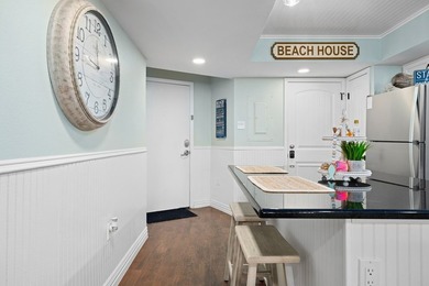 Wake up to sweeping Gulf views in this beautifully renovated - photo 3