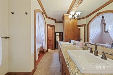 Stunning McCall Condo in Unbeatable Location -Nestled just 1/4 - photo 29