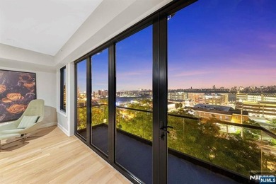 This truly unique, ultra high-end newer construction smart home - photo 36