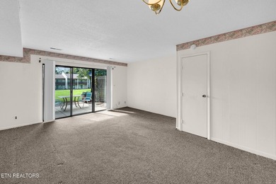 Discover the perfect blend of comfort, style, and resort living - photo 2