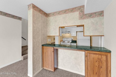 Discover the perfect blend of comfort, style, and resort living - photo 4