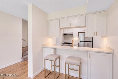 Discover the perfect blend of comfort, style, and resort living - photo 5