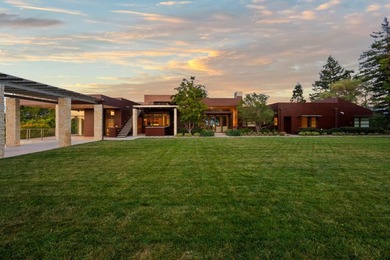 Privately gated and custom built by Conrado Home Builders, this - photo 4