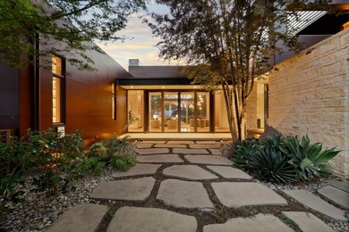 Privately gated and custom built by Conrado Home Builders, this - photo 8