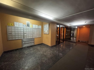 Discover this beautiful studio apartment, now available in the - photo 3