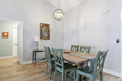 Welcome to this charming single-story residence in North Palm - photo 13