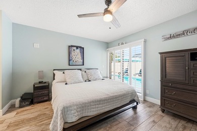 Welcome to this charming single-story residence in North Palm - photo 15
