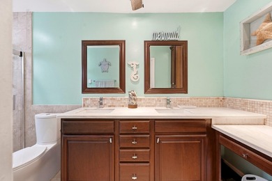 Welcome to this charming single-story residence in North Palm - photo 17