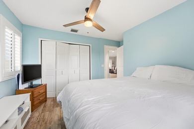 Welcome to this charming single-story residence in North Palm - photo 20