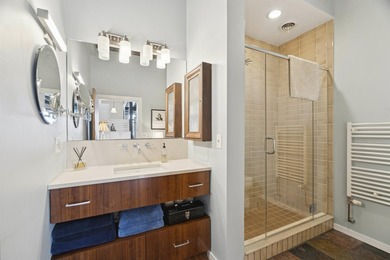 Make your new home or pied-a-terre one of the few industrial - photo 30