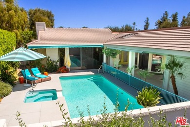 Desert living at its finest in coveted Morningside Country Club! - photo 1