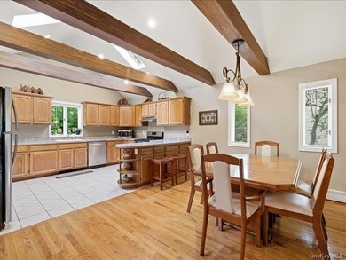 Welcome to this beautifully maintained three bedroom, 2 bath - photo 17