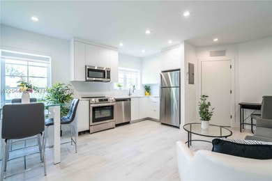 960 Jefferson Avenue is a fully renovated, 12-unit boutique - photo 23