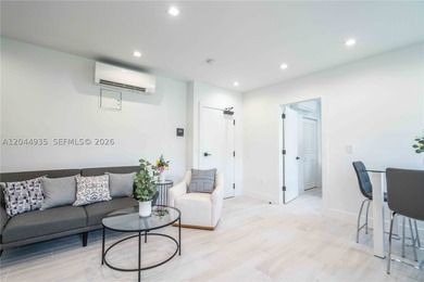 960 Jefferson Avenue is a fully renovated, 12-unit boutique - photo 25