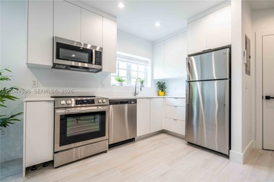 960 Jefferson Avenue is a fully renovated, 12-unit boutique - photo 26