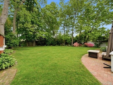 Welcome to this beautifully maintained three bedroom, 2 bath - photo 31