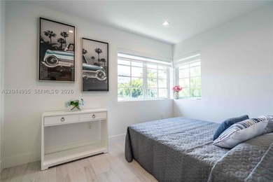 960 Jefferson Avenue is a fully renovated, 12-unit boutique - photo 32