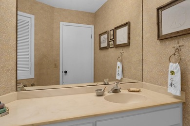 Discover unparalleled privacy and tranquility in this - photo 33