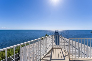 Discover unparalleled privacy and tranquility in this - photo 40