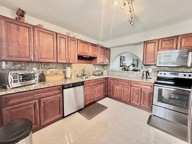 Beautifully Updated & Move-In Ready! Welcome to this spacious - photo 2