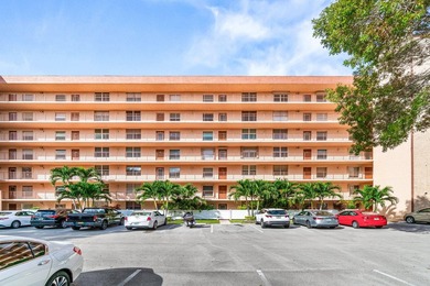 This impeccably maintained 2-bedroom, 2-bath condo with gorgeous - photo 2