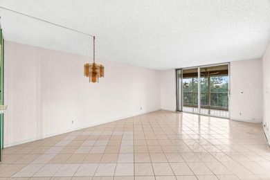 This impeccably maintained 2-bedroom, 2-bath condo with gorgeous - photo 6