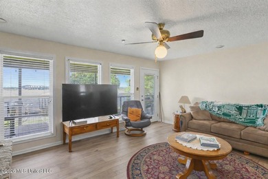 Beautiful Deep Waterfront home with a large pier and covered - photo 7