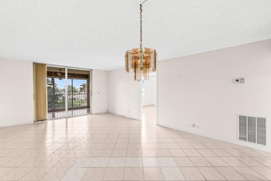 This impeccably maintained 2-bedroom, 2-bath condo with gorgeous - photo 7