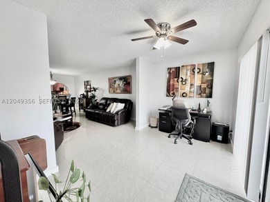 Beautifully Updated & Move-In Ready! Welcome to this spacious - photo 8