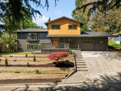 Lake Home For Sale in Lake Oswego, Oregon