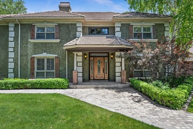 Experience the renewed appeal of this magnificent gated Holladay - photo 1