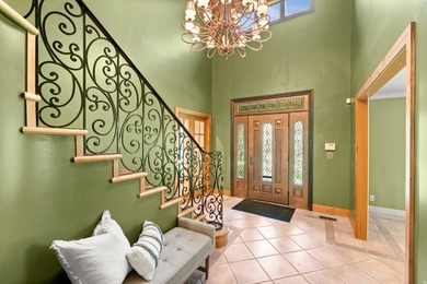 Experience the renewed appeal of this magnificent gated Holladay - photo 5