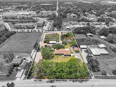 Lake Home For Sale in Bradenton, Florida