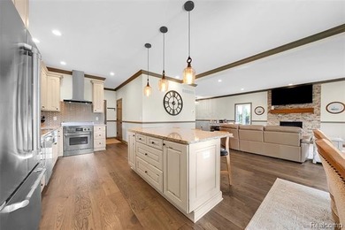 **MOTIVATED SELLER** Turn-key waterfront living with direct - photo 19