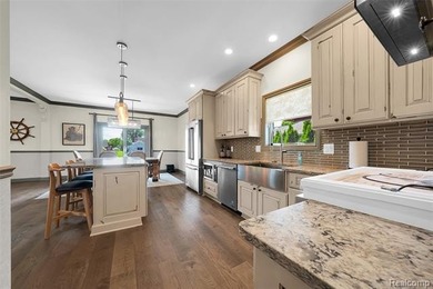 **MOTIVATED SELLER** Turn-key waterfront living with direct - photo 22