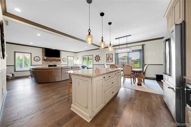**MOTIVATED SELLER** Turn-key waterfront living with direct - photo 23