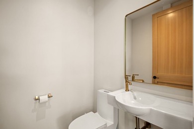 An extraordinary expression of contemporary architecture, this - photo 27