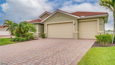 !!Just Reduced!! Located on a premium corner lake lot in the - photo 33