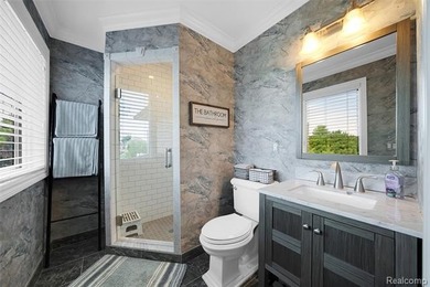 **MOTIVATED SELLER** Turn-key waterfront living with direct - photo 36