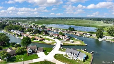 **MOTIVATED SELLER** Turn-key waterfront living with direct - photo 47